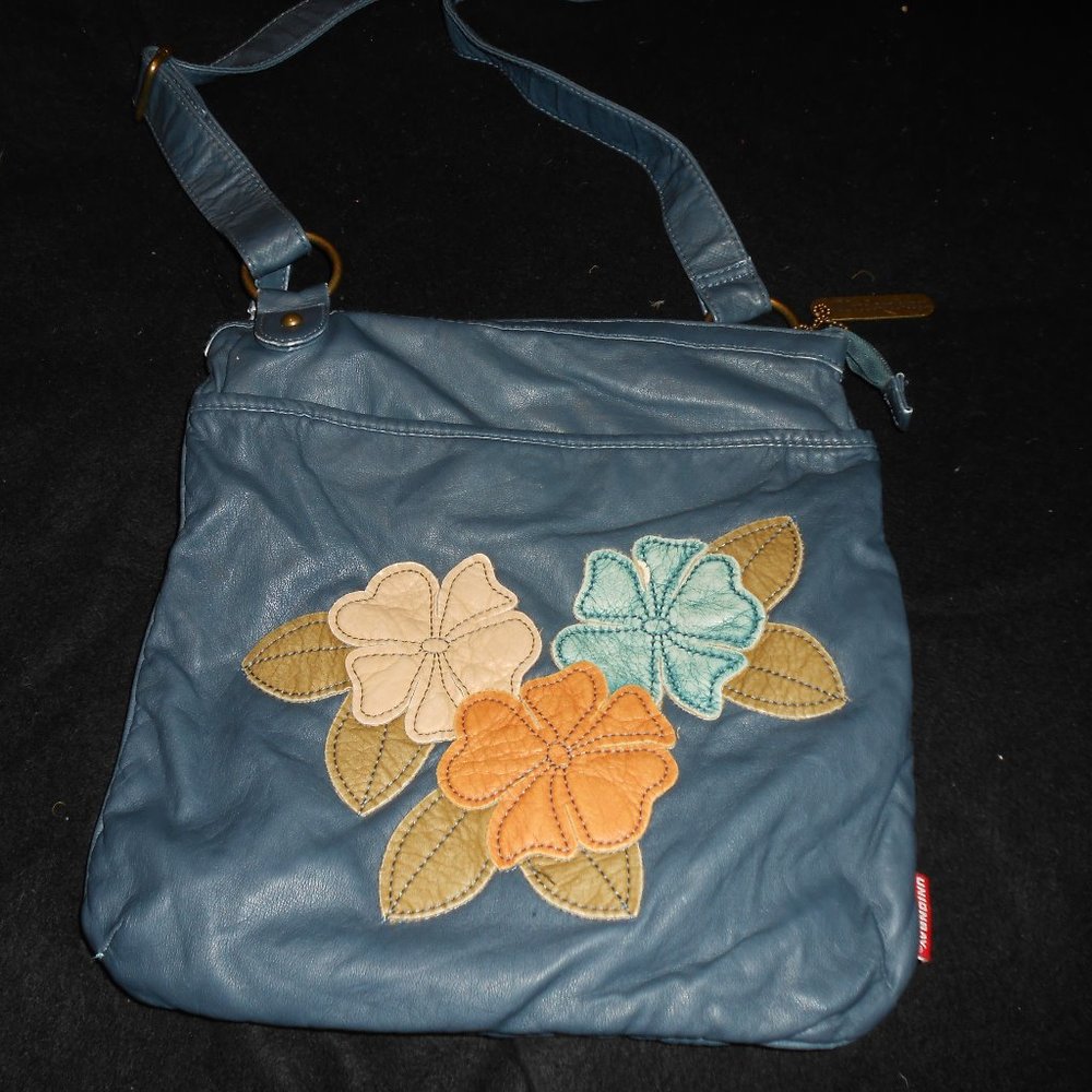VINTAGE FAUX LEATHER UNIONBAY PURSE